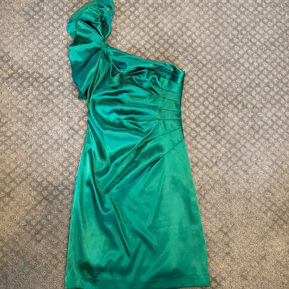 One Shoulder Emerald Green Dress